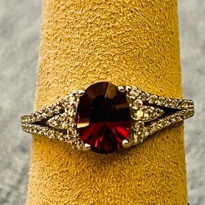 RARE Oval Malawi Garnet set in 925 Sterling Silver.